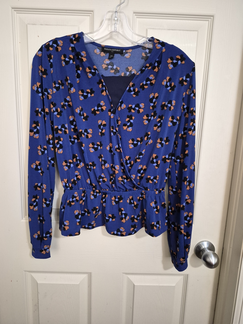 Size XS Banana Republic Blue Floral Wrap Peplum Blouse